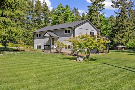 House 3 bedrooms, with garden