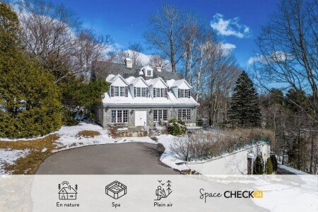 Chalet cozy, 4 chambres, avec jacuzzi