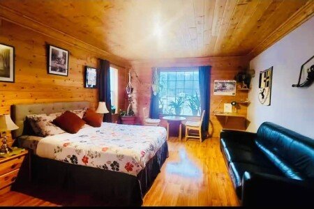 Bed and breakfast 1 bedroom, with fireplace