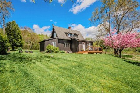 House 2 bedrooms, with air conditioning