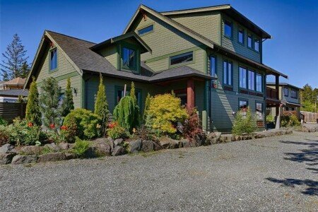 House 4 bedrooms, with garden