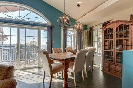 House 4 bedrooms, with jacuzzi