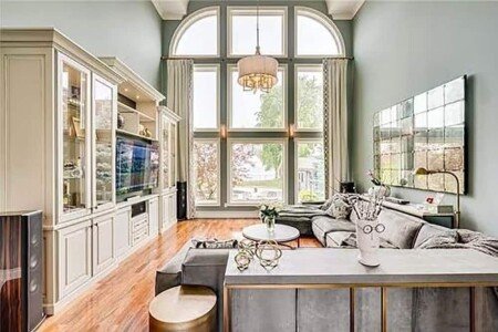 House 5 bedrooms, with pool