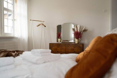 Wohnung 4 Schlafzimmer, mit Garten