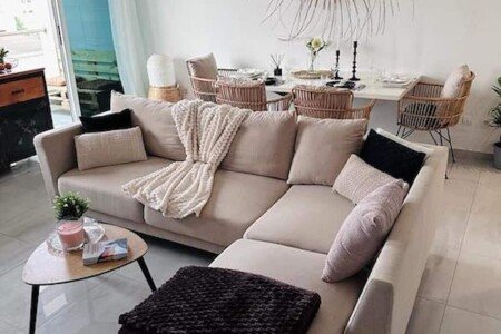 Wohnung 2 Schlafzimmer, mit Klimaanlage