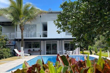 Villa 7 habitaciones, con piscina