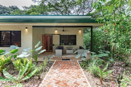 Casa 2 habitaciones, con jardín