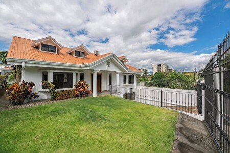 Casa 5 habitaciones, con jardín