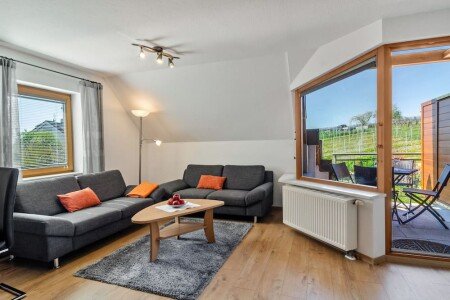 Wohnung 2 Schlafzimmer, mit Garten