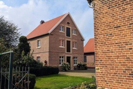 Wohnung 2 Schlafzimmer, mit Garten