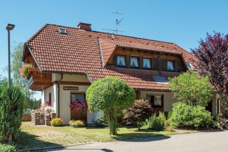 Apartment 2 bedrooms, with garden