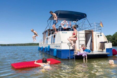 Bateau 4 chambres, avec parking