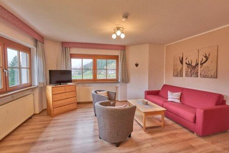 Wohnung 2 Schlafzimmer, mit Garten