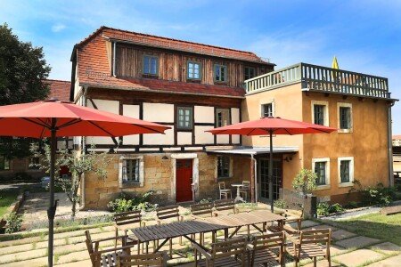 Bed and breakfast 5 bedrooms, with garden