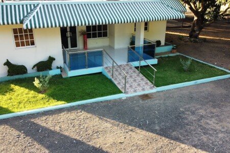 Bed and breakfast 1 camera, con piscina