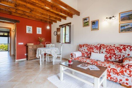 Casa 1 habitación, con jardín