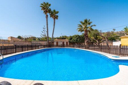 Casa 4 habitaciones, con piscina