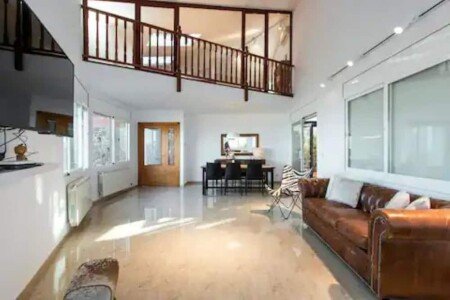 Villa 5 habitaciones, con piscina