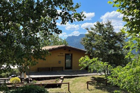 Hostal 9 habitaciones, con piscina