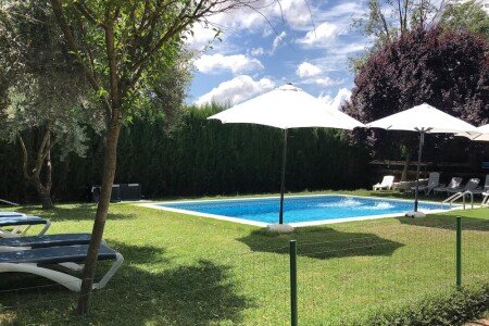 Casa 2 habitaciones, con piscina