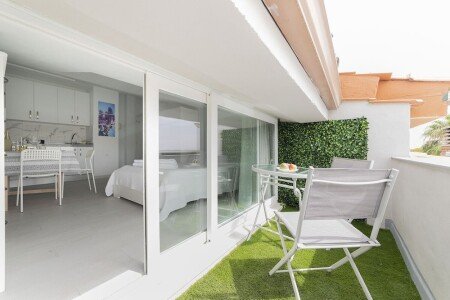 Apartamento 1 habitación, con jardín