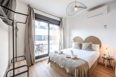 Studio design, 3 voyageurs, avec piscine