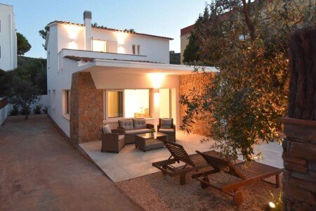 Villa design, 2 chambres, avec piscine