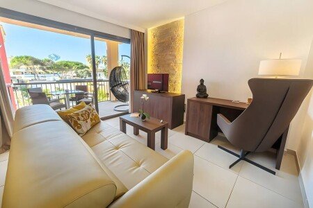 Appart'Hotel 1 chambre, avec piscine