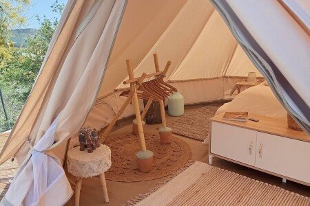 Camping / Mobil Home 1 chambre, avec climatisation