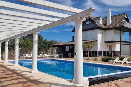 Casa 5 habitaciones, con piscina