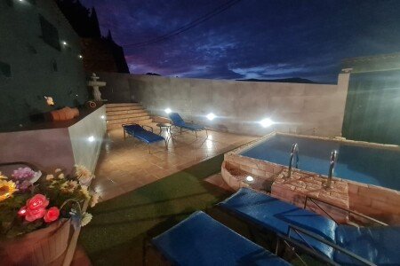 Casa 2 habitaciones, con piscina