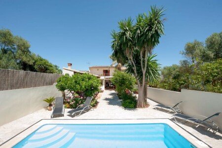 Villa 3 habitaciones, con piscina