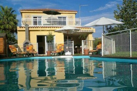 Villa 6 habitaciones, con piscina