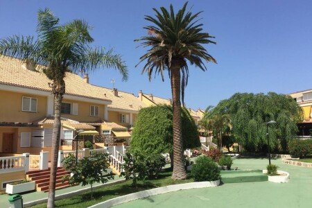 Maison de ville design, 3 chambres, avec piscine