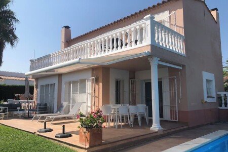 Gîte design, 4 chambres, avec piscine