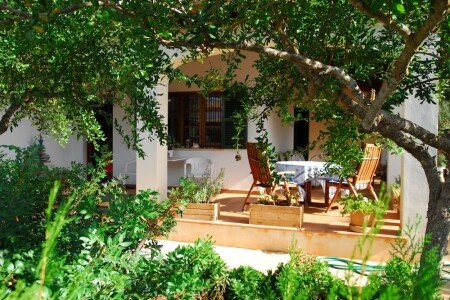 Chalet 2 habitaciones, con jardín