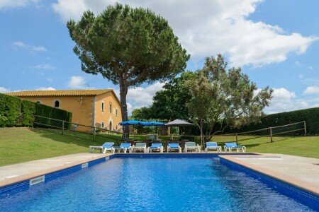 Villa 5 habitaciones, con piscina