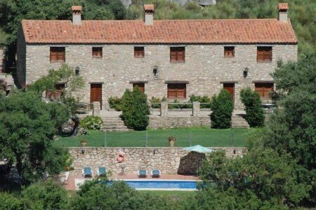 Villa 6 habitaciones, con piscina