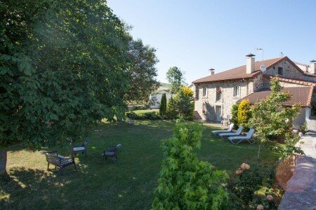 Casa 7 habitaciones, con jardín