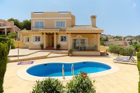 Villa 3 habitaciones, con jacuzzi