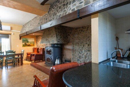 Villa 6 habitaciones, con piscina