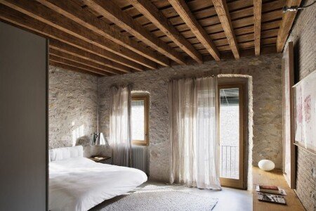 House 5 bedrooms, with pool