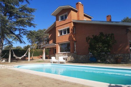 Studio cozy, 2 chambres, avec piscine