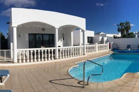 Villa 3 bedrooms, with pool