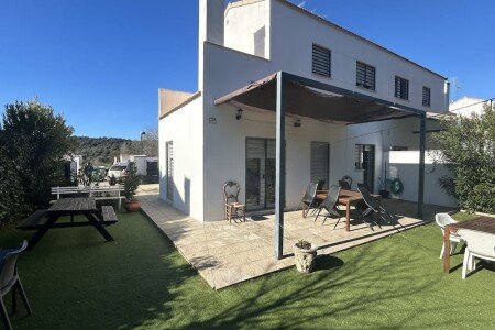 Casa 3 habitaciones, con jardín