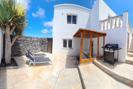 Casa 1 habitación, con jardín