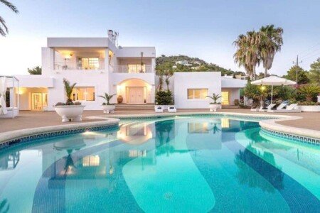 Villa 6 Schlafzimmer, mit Pool