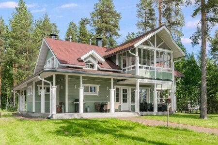 House 4 bedrooms, with fireplace