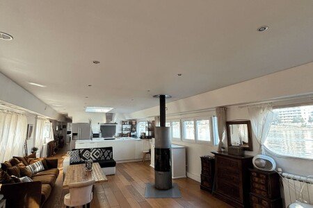 Bateau tout confort, 3 chambres, avec jacuzzi