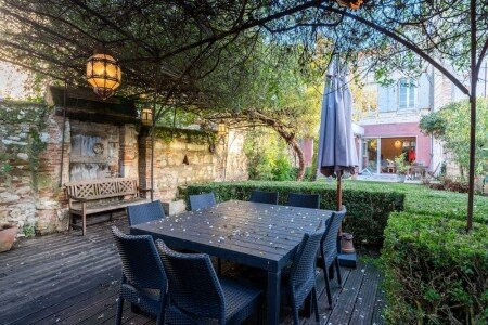 Casa 5 habitaciones, con jardín